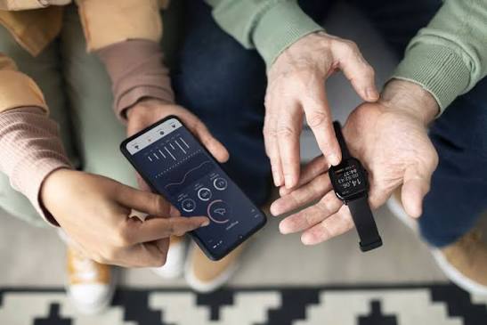 Artikel tidak sekadar menjelaskan berapa detak jantung normal, tetapi mengajarkan pembaca apa yang sebenarnya bisa dan tidak bisa disimpulkan dari data smartwatch